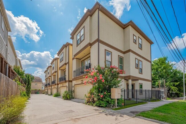 Foto del edificio - 2604 Bevis St
