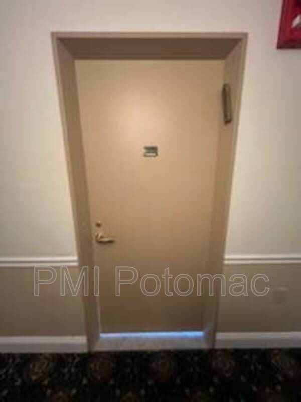 Foto del edificio - 2501 Calvert St NW