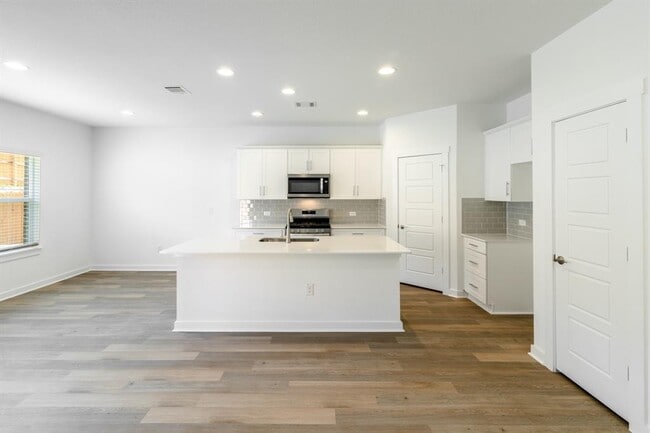 Building Photo - 1856 Bonham Ln