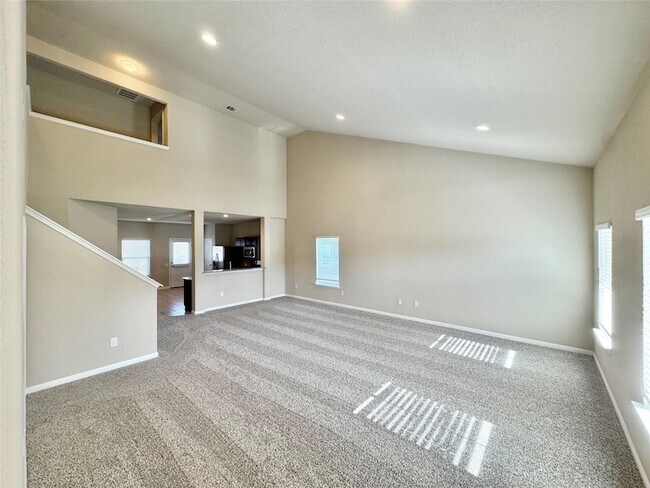 Building Photo - 1521 Maier Dr