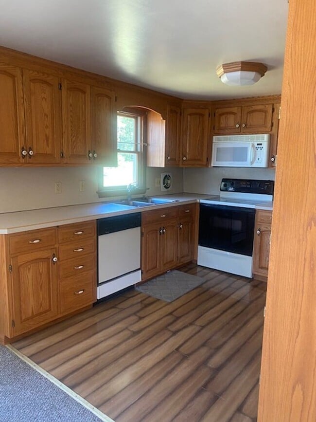 Foto del edificio - For Rent! Single Family Home in Owen J Roberts!