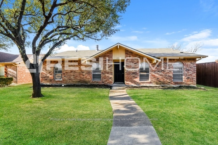 Photo - 2917 Rolling Hills Dr (Carrollton, TX)