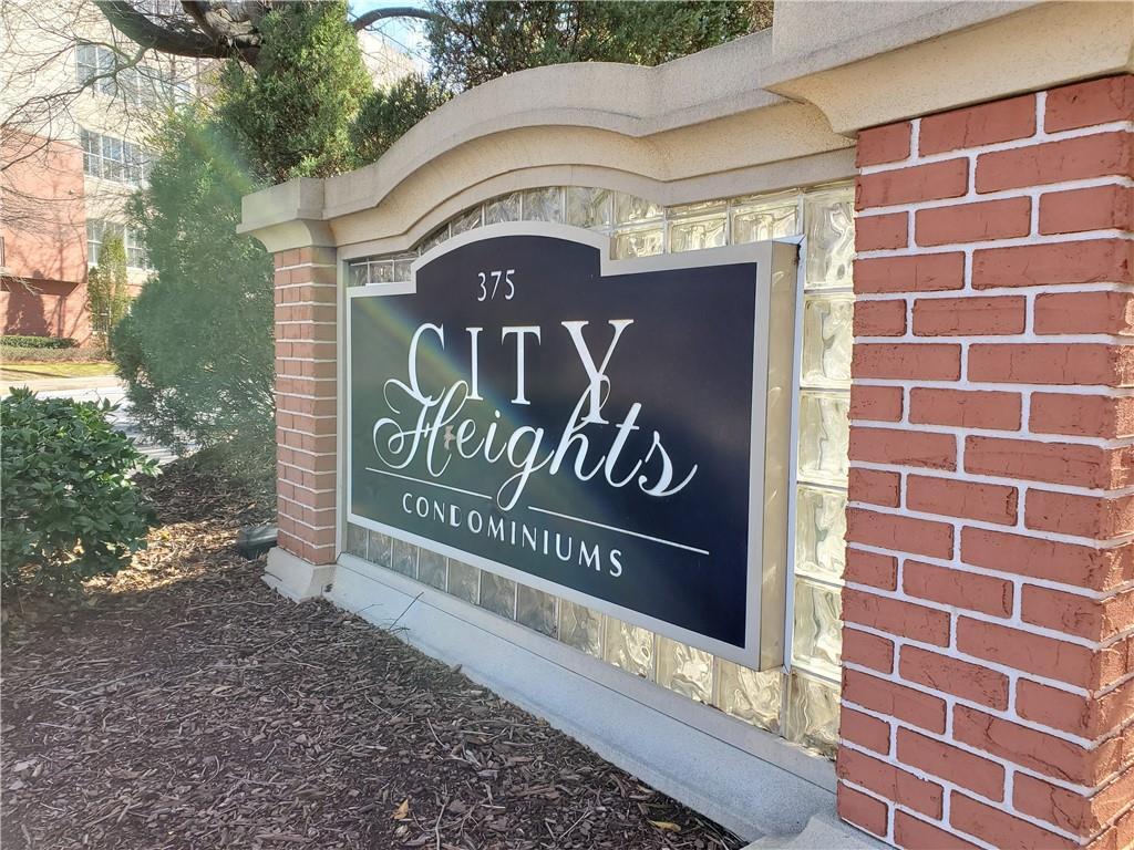 Foto principal - 375 Ralph McGill Blvd NE