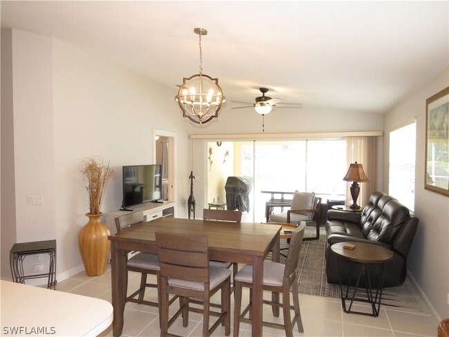 Building Photo - 4251 Redonda Ln