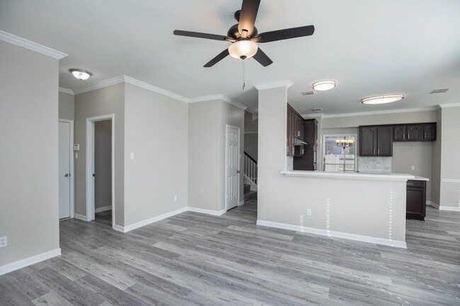 Building Photo - 18135 Somerset Knolls Ct