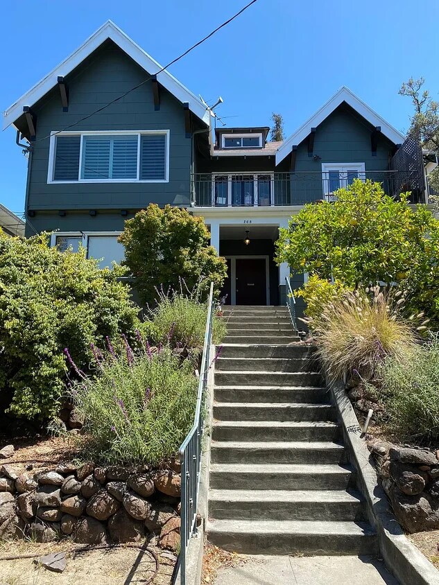 Primary Photo - 270 Santa Rosa Ave