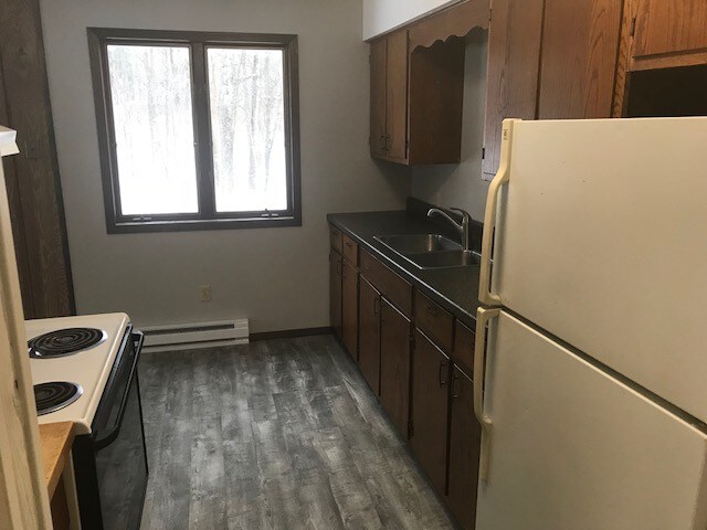 Primary Photo - 303 Dudley Ave