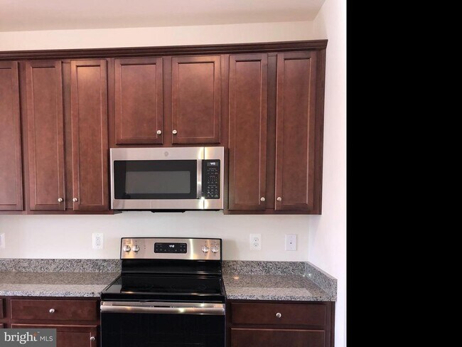 Building Photo - 106 Keller Ct