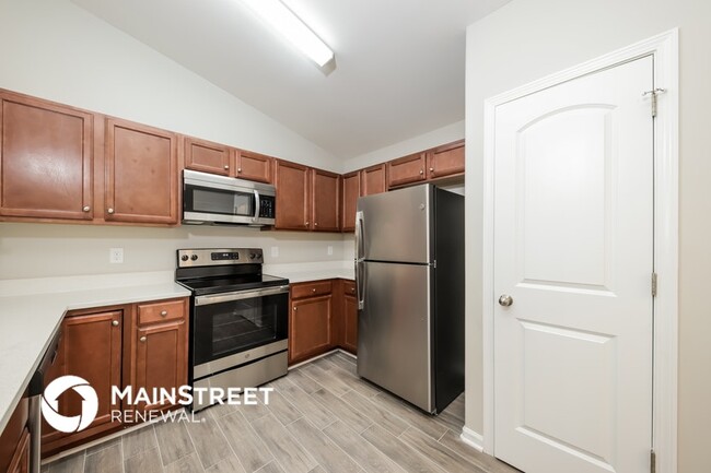 Building Photo - 661 Switchback Ct
