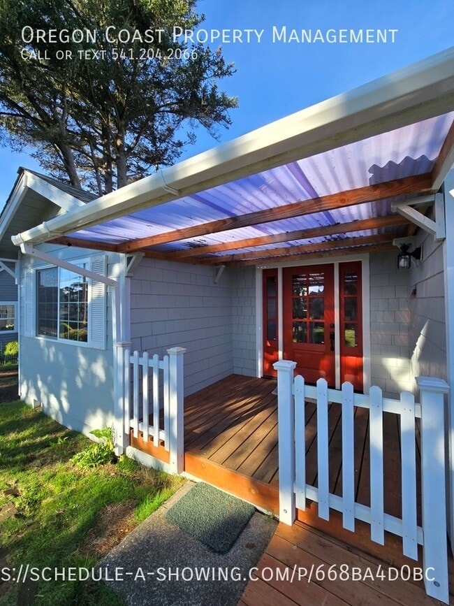 Building Photo - 1441 NW 20th St