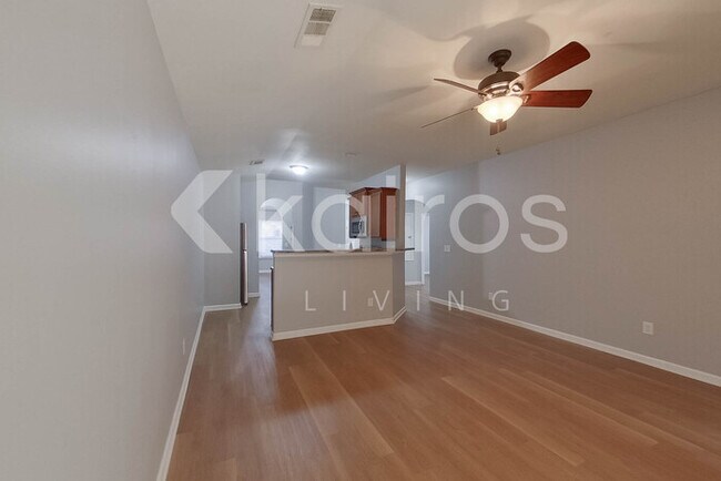 Foto del edificio - 588 Kincaid Cove Ln