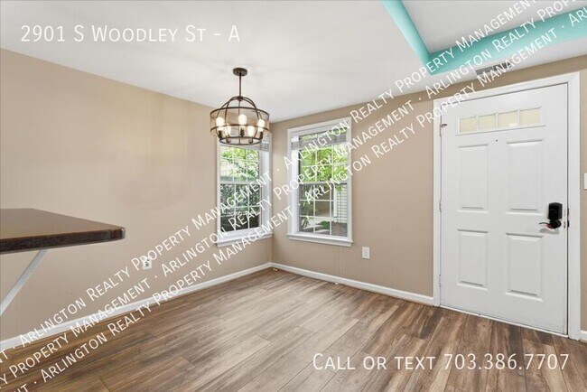 Foto del edificio - 2901 S Woodley St