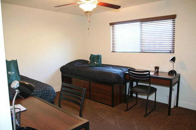 University Place Apartments Fresno, CA