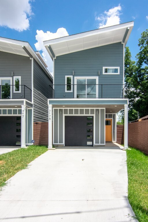 Foto del edificio - 317-A E 35th St