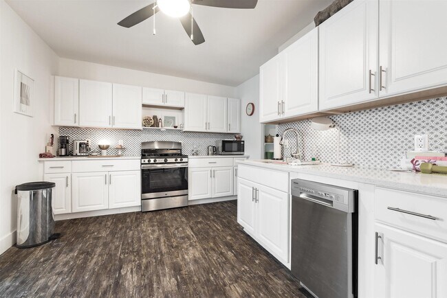 Foto del edificio - 373-375-375 3rd St