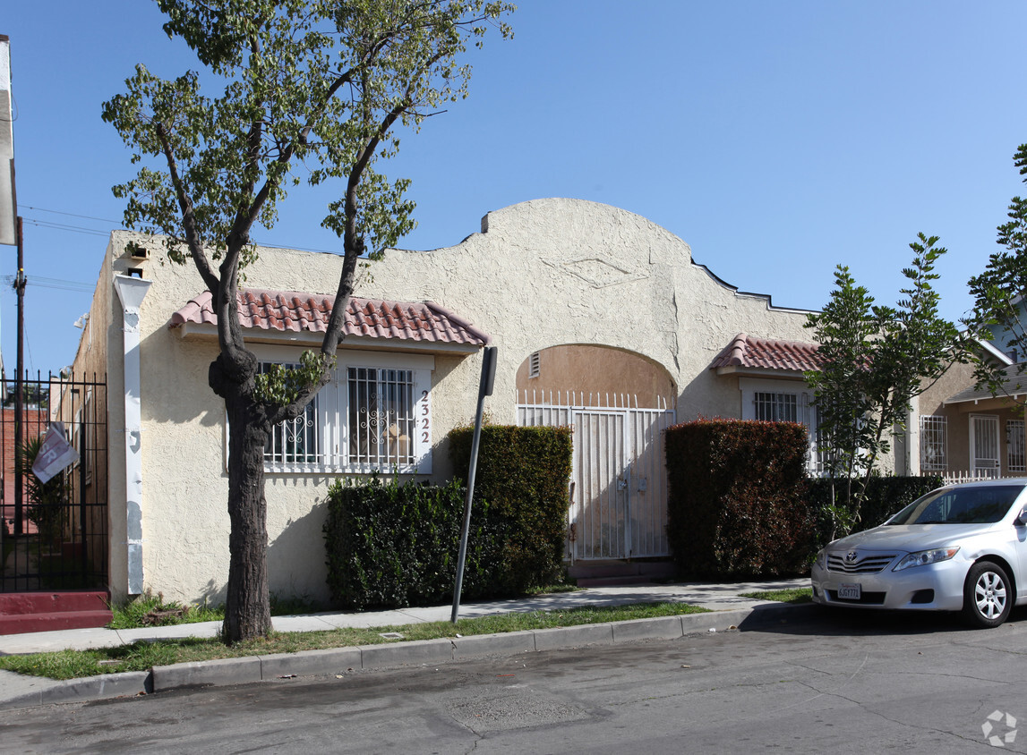 Building Photo - The Locust Avenue Apartments