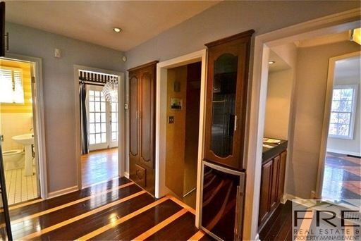 Foto del edificio - 1066 E 700 S