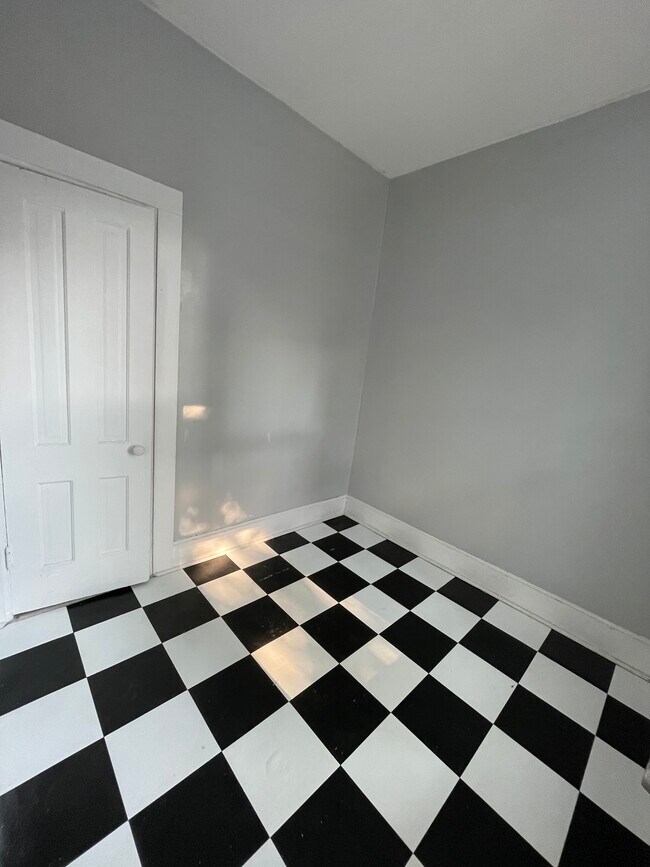 Small Bedroom - 3220 S Lituanica Ave