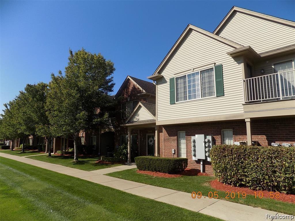 Foto principal - 45542 Hidden View Ct