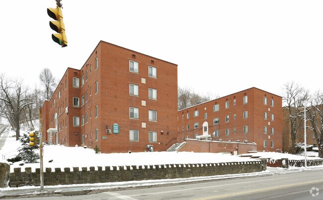 Building Photo - Negley Court