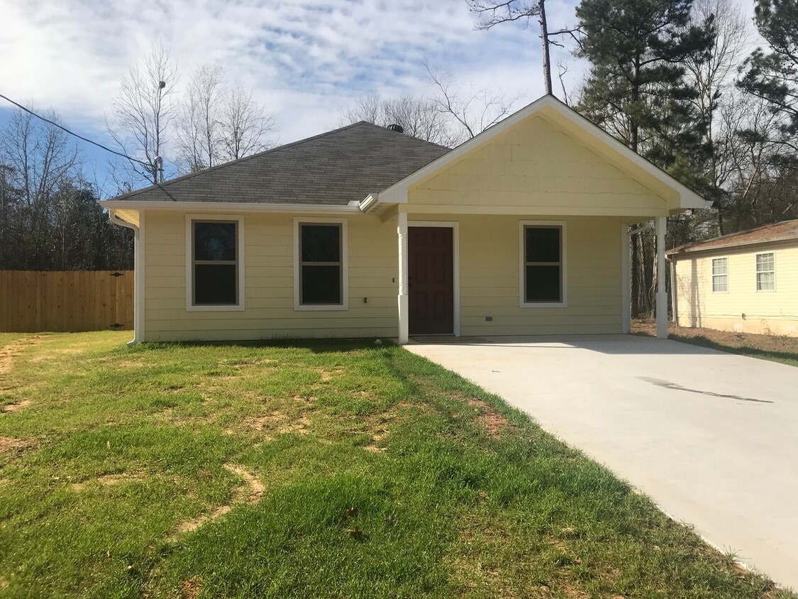 1901 Tierra Del Sol, Kilgore, TX 75662 House for Rent in Kilgore, TX