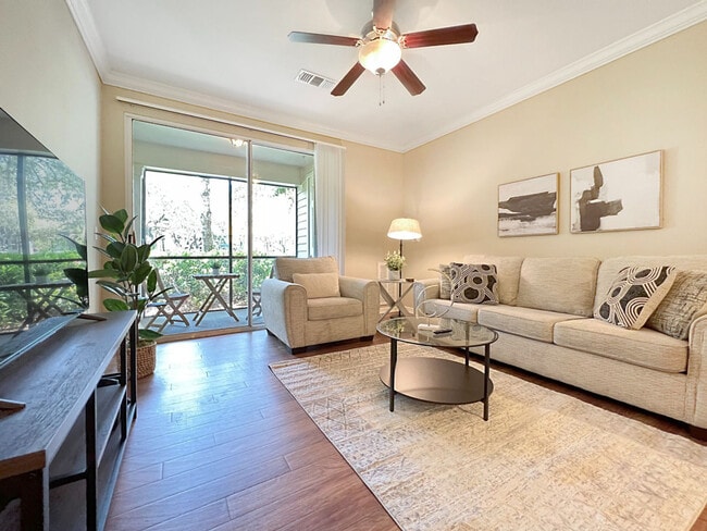 Building Photo - 25150 Lovegrass Dr