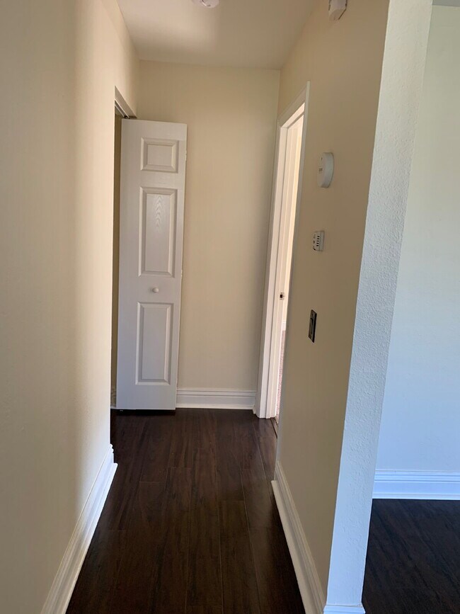 Foto del edificio - $2,700 - 2 Bed / 2 Bath Condo in Mira Mesa
