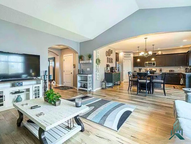 Foto del edificio - Updated 3 bedroom, 2 bathroom Single-family Home