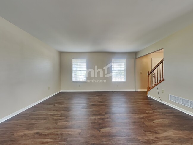Building Photo - 1837 Cantwell Ct