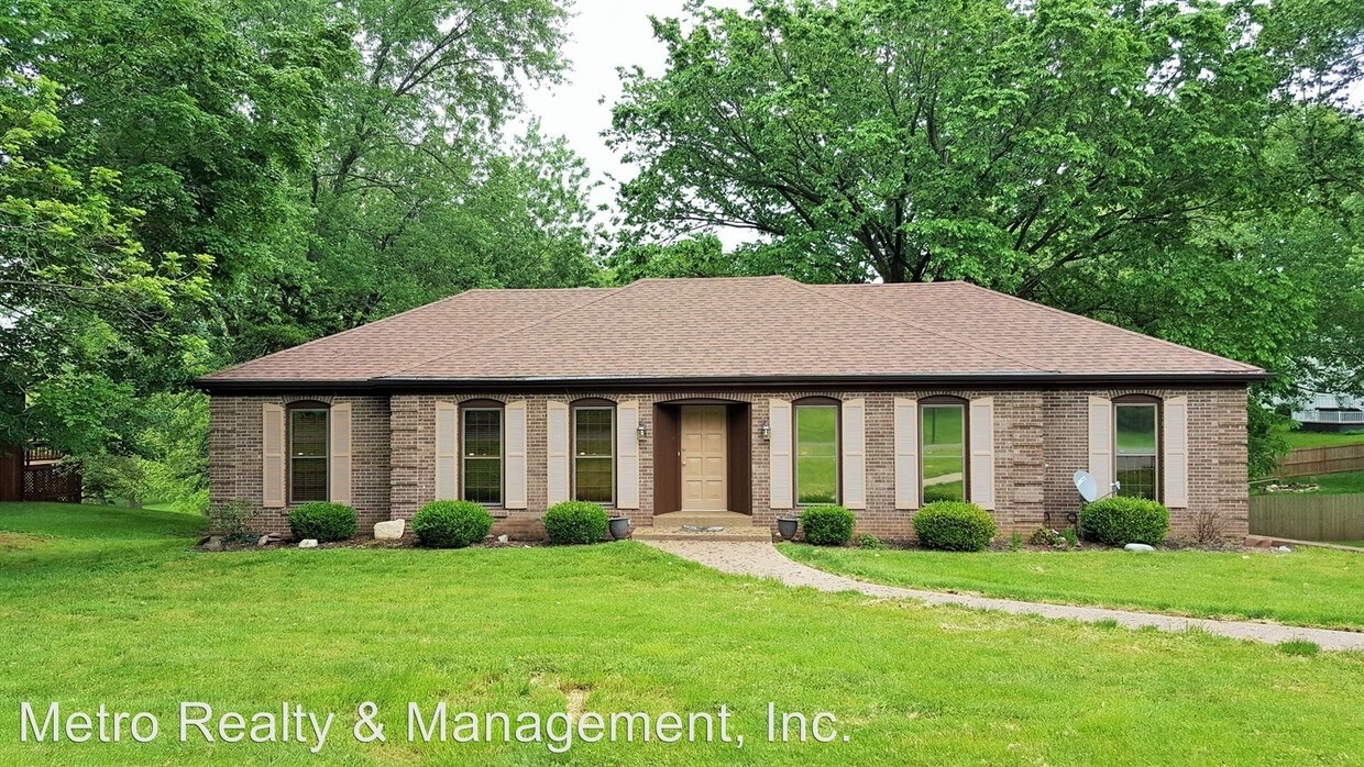 Primary Photo - 3405 River Bluff Rd