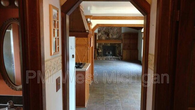 Foto del edificio - 1275 104th St SW