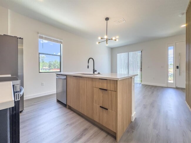 Foto del edificio - 3229 Energy Dr