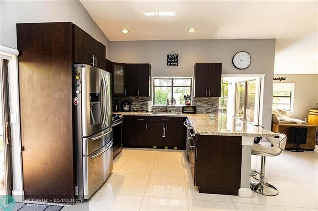 Foto del edificio - 510 Green River Ln