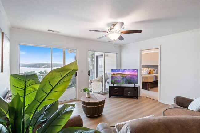 Foto del edificio - 1407 Harbour Towne Dr