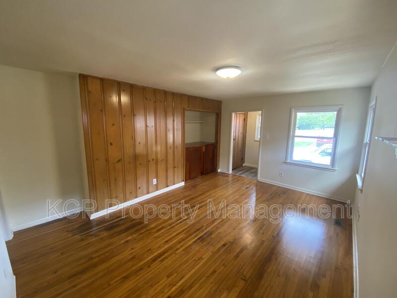 1220 D St N, Fort Smith, AR 72901 House for Rent in Fort Smith, AR