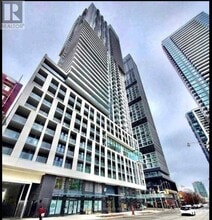 Building Photo - 251 Jarvis St