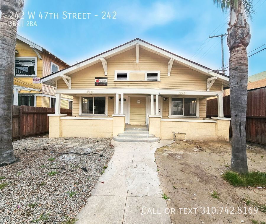 Photo - 242 W 47th Street-242
