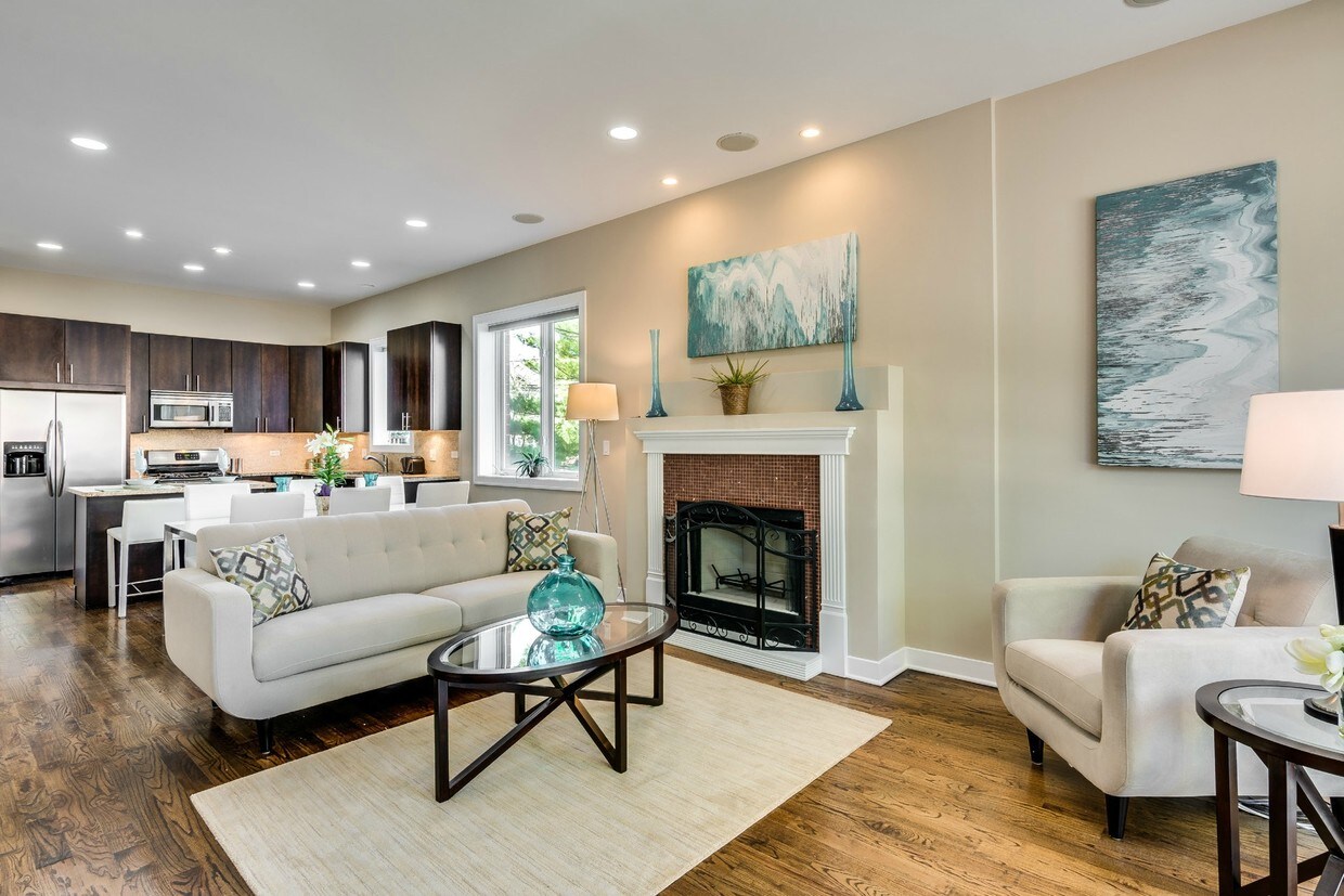 2425 W Homer St Unit 1, Chicago, IL 60647 Condo for Rent in Chicago