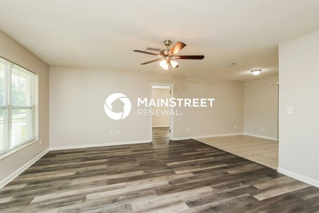 Building Photo - 4 Bedroom Pet-Friendly Home in MELBOURNE, ...