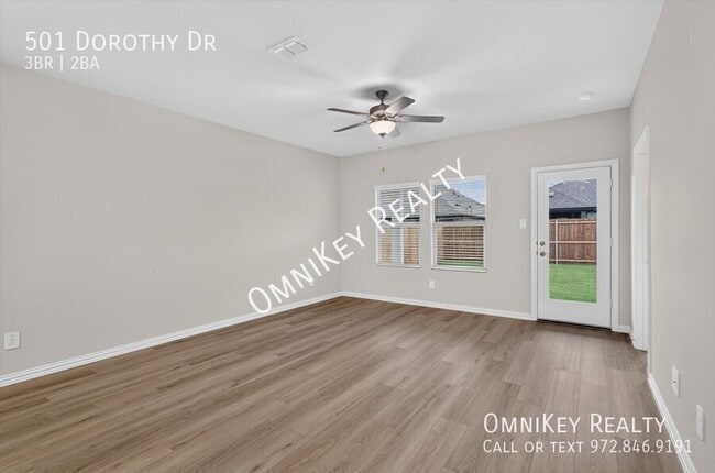 Foto del edificio - 501 Dorothy Dr