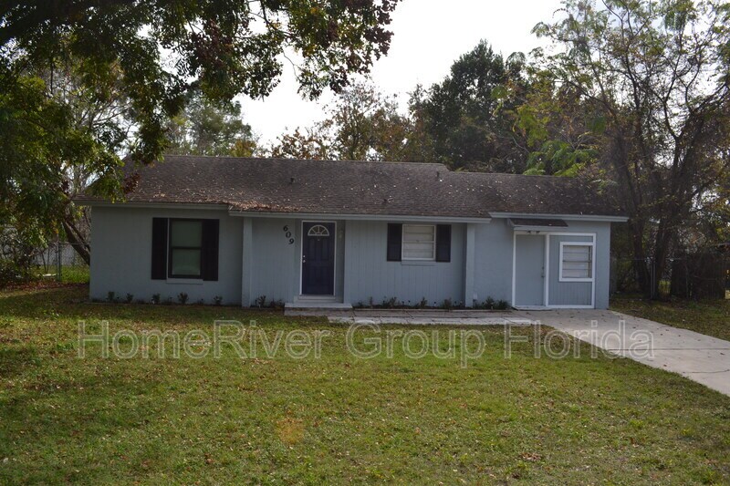 Primary Photo - 609 Anderson Dr