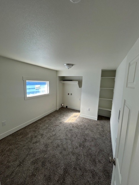 Building Photo - 301 E 4th St