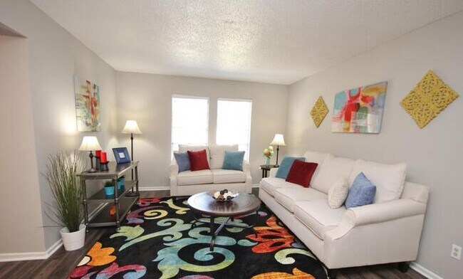 Foto del edificio - 9387 Pinyon Tree Rd