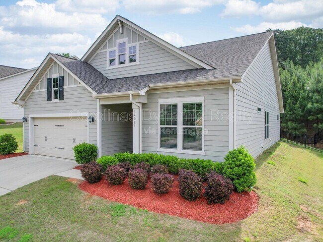 Building Photo - 14021 Goldenrod Trace Rd