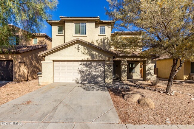 Building Photo - 9426 W Palm Ln