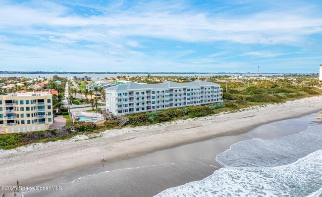 Building Photo - 3037 S Hwy A1A