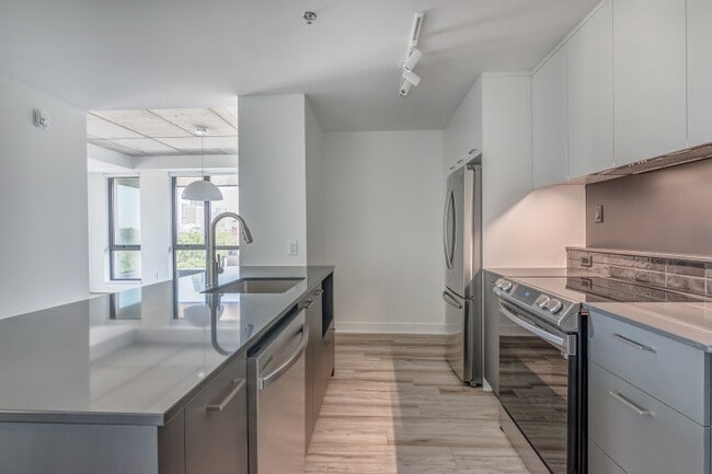 Photo du bâtiment - McCord Condo rentals Sud Ouest