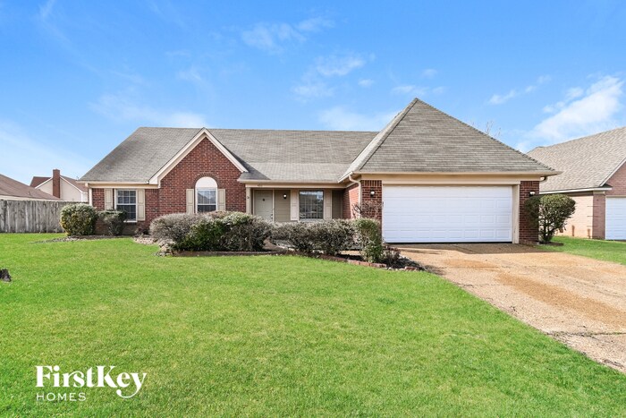 Foto principal - 4311 Gin Wade Cove