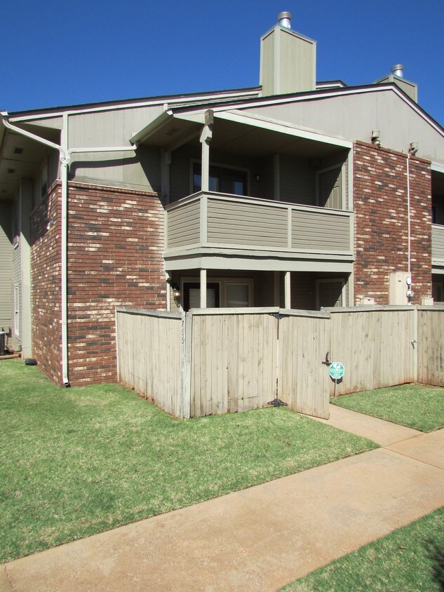 Primary Photo - 11413 Springhollow Rd