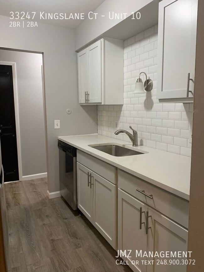 Building Photo - 33247 Kingslane Ct